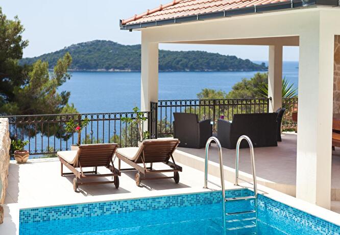 Velika Kuca Za Odmor S Bazenom Za Najam Otok Korcula Smjestaj Couleur Croatie